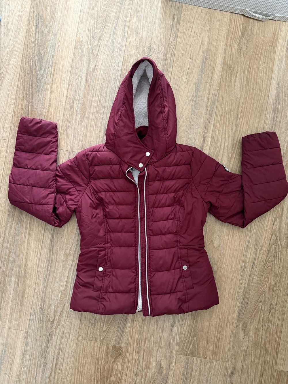 Hollister burgundy puffer jacket